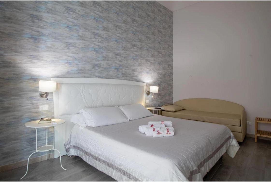 Porta Nazionale Dependance Bed & Breakfast โนโต ภายนอก รูปภาพ