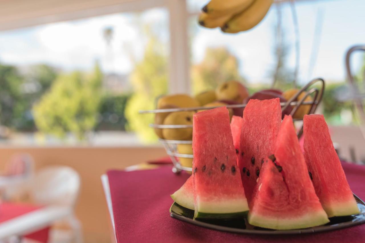 Porta Nazionale Dependance Bed & Breakfast โนโต ภายนอก รูปภาพ